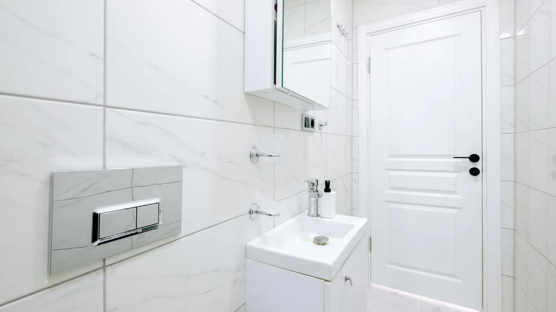 Renovated Modern Flat In Istiklal Avenue Apartment Istanbul